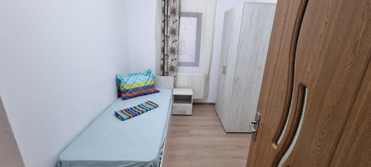 Jolie Art Daire Brăila Dış mekan fotoğraf