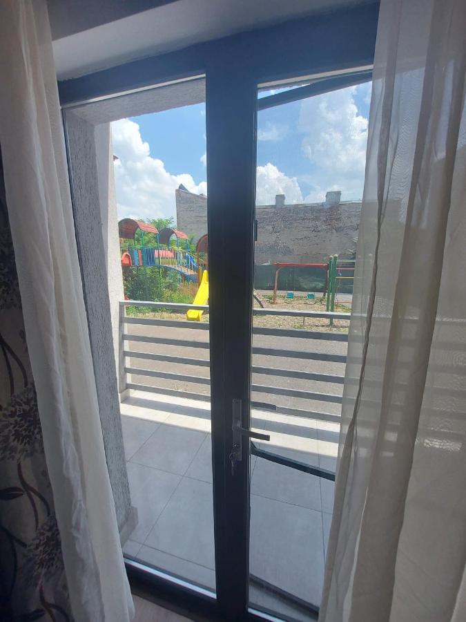 Jolie Art Daire Brăila Dış mekan fotoğraf